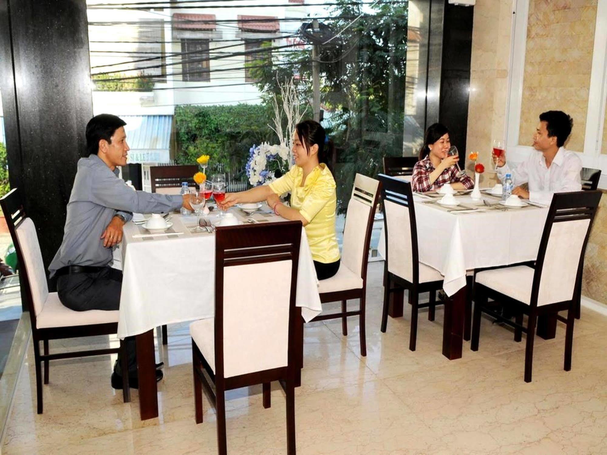 Dragon Sea Hotel Đà Nẵng Extérieur photo